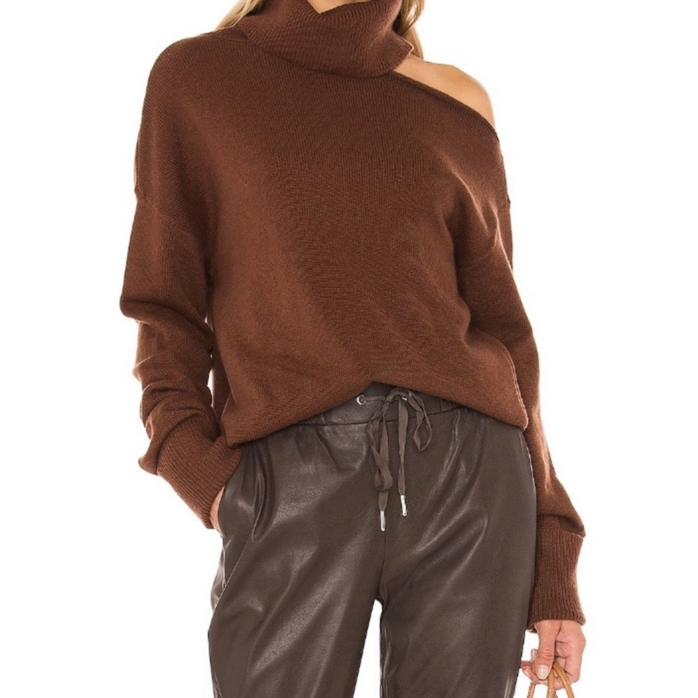 Paige Raundi Sweater In Brown